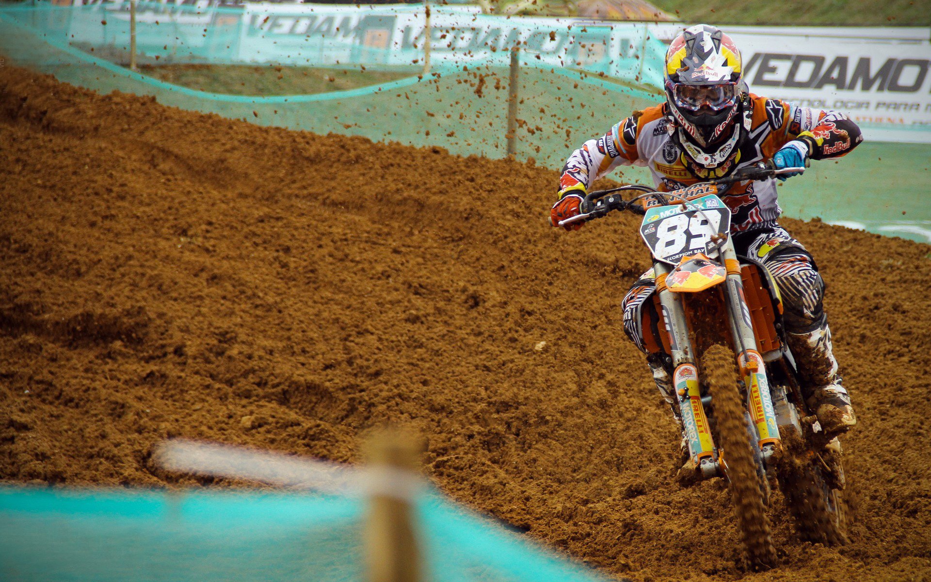 阿克，从后防铁闸到全场焦点，加纳用坚韧淘汰德国战车