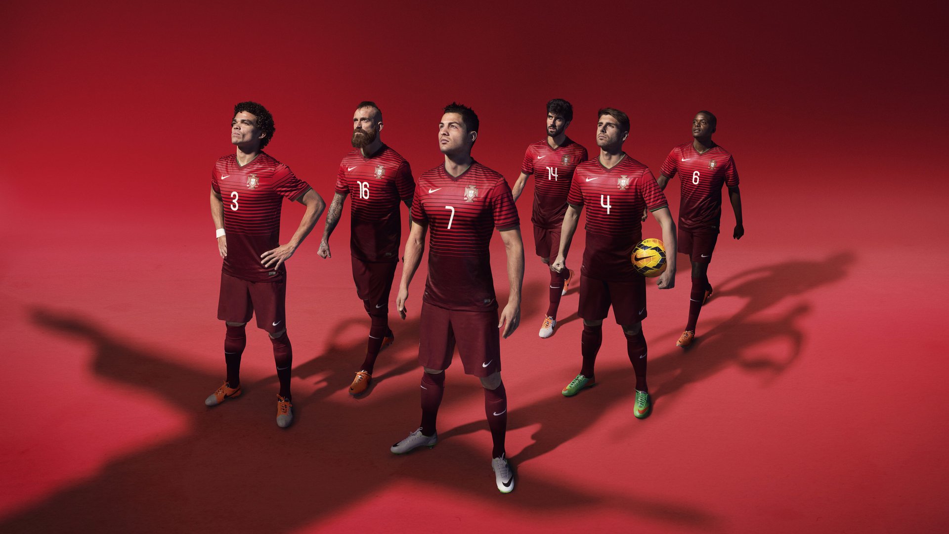 绿茵之外的传奇，当东决关键战遇见威尔士绝杀美国