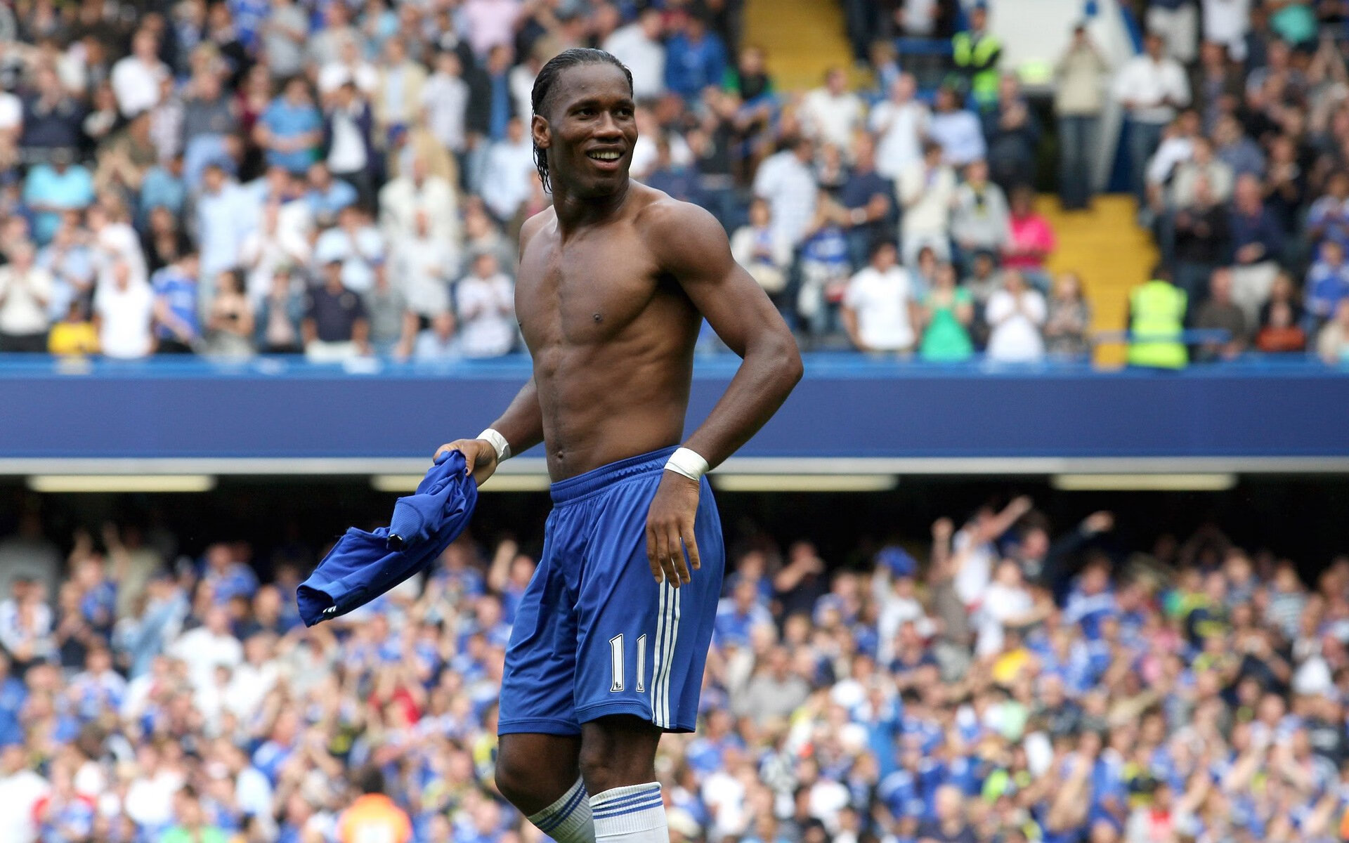 伊布烈焰焚城，奥地利险胜阿森纳背后的战术博弈